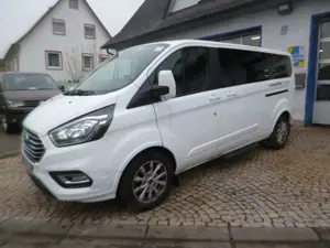 Ford Transit Custom 320 L2 Tourneo Titanium