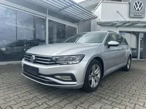 Volkswagen Passat Variant Passat Variant 2.0 TDI DSG COMFORT*PANORAMA*AHK*NA
