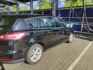 Ford S-Max 2.0 EcoBlue Business Bild 2