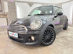 MINI Cooper D COOPER D AUTOMATIK PANORAMA KEYLESS-GO NAVI PDC Bild 4