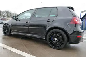 Volkswagen Golf R32 4Motion DSG SCHALENSITZE LEDER NAVI Bild 5