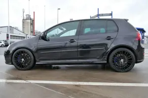 Volkswagen Golf R32 4Motion DSG SCHALENSITZE LEDER NAVI Bild 3