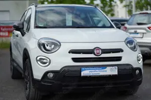 Fiat 500X Automatik Spurhalt. Navi Leder Kamera 1Hand