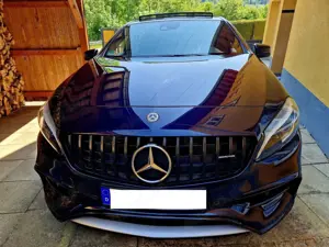 Mercedes-Benz A 45 AMG AMG A 45 Pano Navi 8 Fach bereift Bild 2