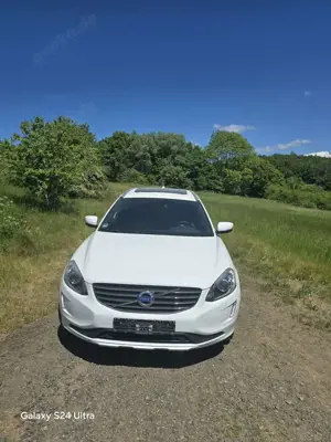 Volvo XC60 D5 AWD Geartronic Summum