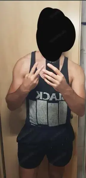 M34 BigDick sucht Quicki..Kurz und hart. Ich zahle tg.