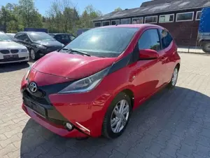 Toyota Others AYGO x-play touch Rückfahrkamera Automatik 2Hand