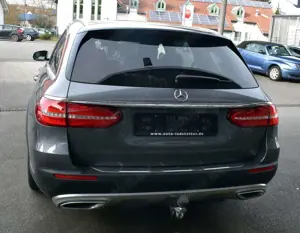 Mercedes-Benz E 400 d 4M. All-Terrain*Burmester*AHK*Pano*360° Bild 5