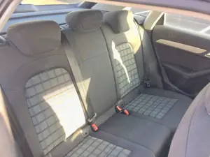 Audi Q3 2.0 TDI quattro 8-FACH ALU LED KLIMA MFL SHZ TEMPO Bild 4