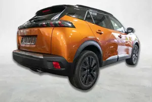 Peugeot 2008 GT Pack 1.2 PureTech 130 EAT8 Bild 3