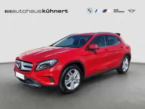 Mercedes-Benz GLA 200 Urban XEN AHK ParkAss Navi Sportsitz