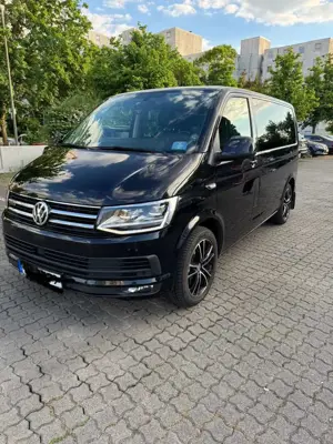 Volkswagen T6 Multivan DSG Kurz 4MOTION Edition 30