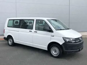 Volkswagen T6 Transporter 2.0 TDI Kombi lang 9-SITZE TEMP Bild 2