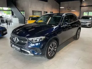 Mercedes-Benz GLC 200 4M Avantgarde AHK Kamera LED Leder