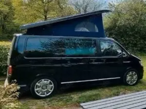 Volkswagen T6 California Multivan DSG Kurz 4MOTION 70 Jahre Bulli