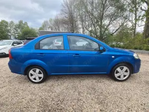 Chevrolet Aveo 1.2 Euro 4*Klima*Nur 72 TKM*SR+LMF*WR* Bild 4