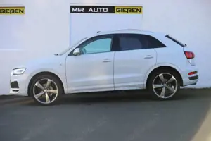Audi Q3 2.0 TDI S Tronic quattro S Line Panorama Bild 5
