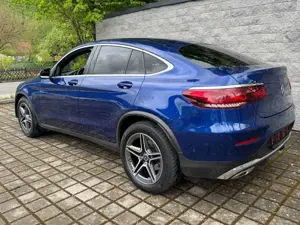 Mercedes-Benz GLC 300 d 4Matic Coupe AMG Pano Bild 5