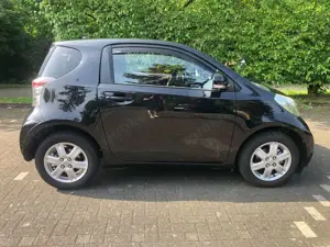Toyota iQ 1.0