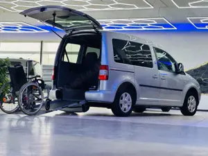 Volkswagen Caddy Life Behindertengerecht-Rampe-Winde