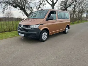 Volkswagen T6.1 Transporter T6.1 Transporter Kombi Kombi FWD 9sitzer