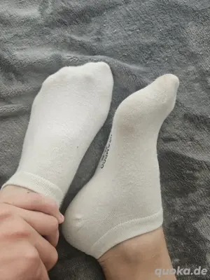 getragene Socken weiß