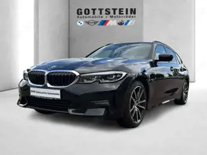 BMW 330 e xDrive Touring / Sport Line