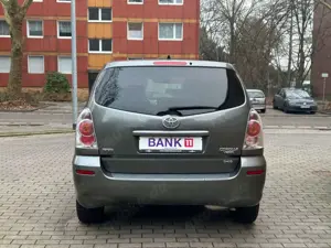Toyota Corolla Verso 1.8 Executive/7-SITZER/AUTOMATIK/R Bild 5