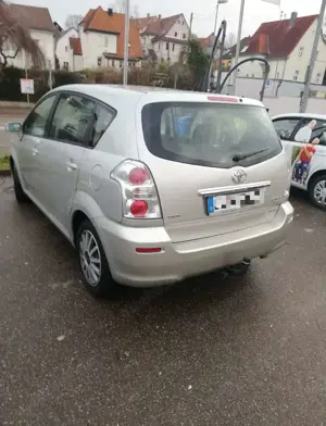 Toyota Corolla Verso 2.2 D-4D DPF