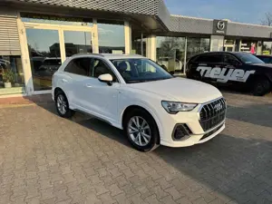 Audi Q3 TFSI e S-line 45 TFSI e S line