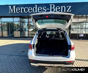 Mercedes-Benz GLC 300 4MATIC Distronic+Mulibeam+Hands Free A. Bild 4
