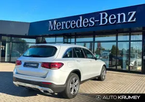 Mercedes-Benz GLC 300 4MATIC Distronic+Mulibeam+Hands Free A. Bild 3