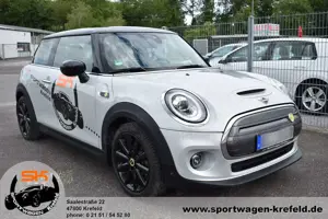 MINI Cooper SE Trim L *HUD*NAVI*LEDER*ALU*CAM* Bild 2