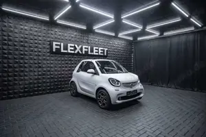 smart forTwo turbo Cabrio Leder SHZ LED Navi