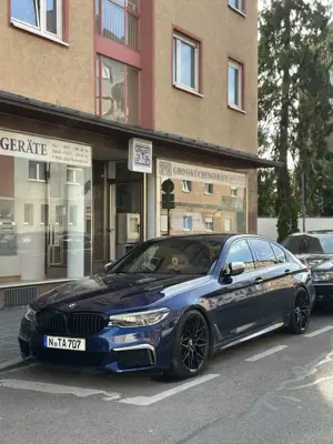 BMW M550 BMW M550d xDrive LED HEAD-UP KAMERA BOWERS/WILKINS Bild 4
