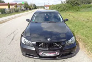 BMW 320 320i