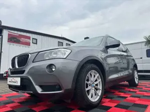 BMW X3 xDrive 20 d  Aut.*PDC*Navi*