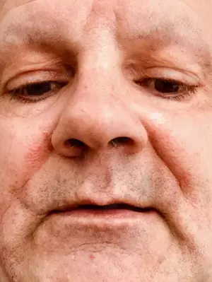 Du gehst nie duschen?