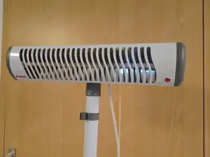 Heizstrahler Baby Wickeltisch mit Standfuß