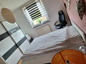 Suche für 2 bis 3 mal die Woche eine Sie 18+