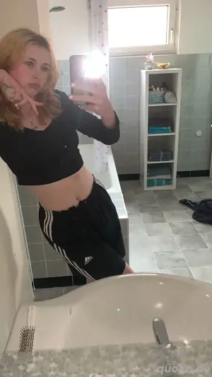Bilder kurze Videos Unterwäsche       