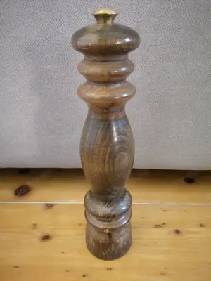 30cm große Zassenhaus Pfeffermühle mit Holzgehäuse