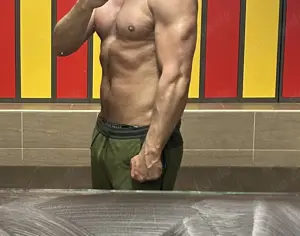 Nymphomane Need Babe 