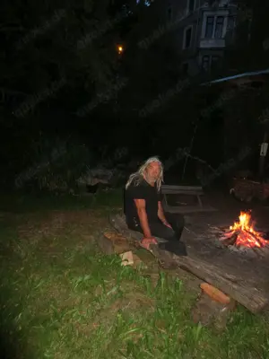 FKK am See,abends Lagerfeuer ? 