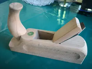 Kleiner ECE Qualitäts Putzhobel Tischler Werkzeug