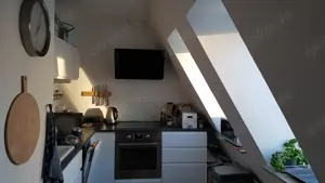 Wunderschöne, voll eingerichtete 2-Zi-DG-Whg. in S-Stadtmitte befristet vom 1.9.25 - 31.1.26 Bild 7