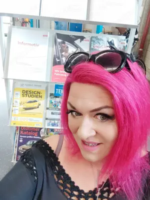 Erotische Momente mit einer transfrau bei mir oder bei dir  Bild 3