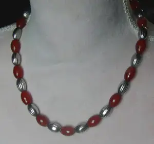 Edelsteincollier, Karneol mit Silberkugeln, 925 Silber