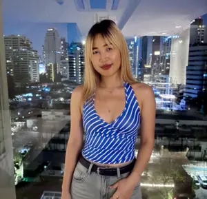 Junges immer Geiles Thai Girl