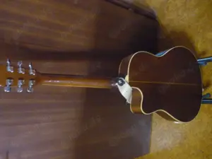 Western-Gitarre Bild 2